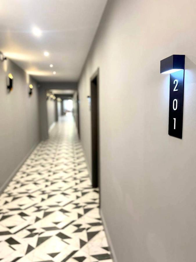 Апарт-Отель Nine Rooms 예레반 외부 사진